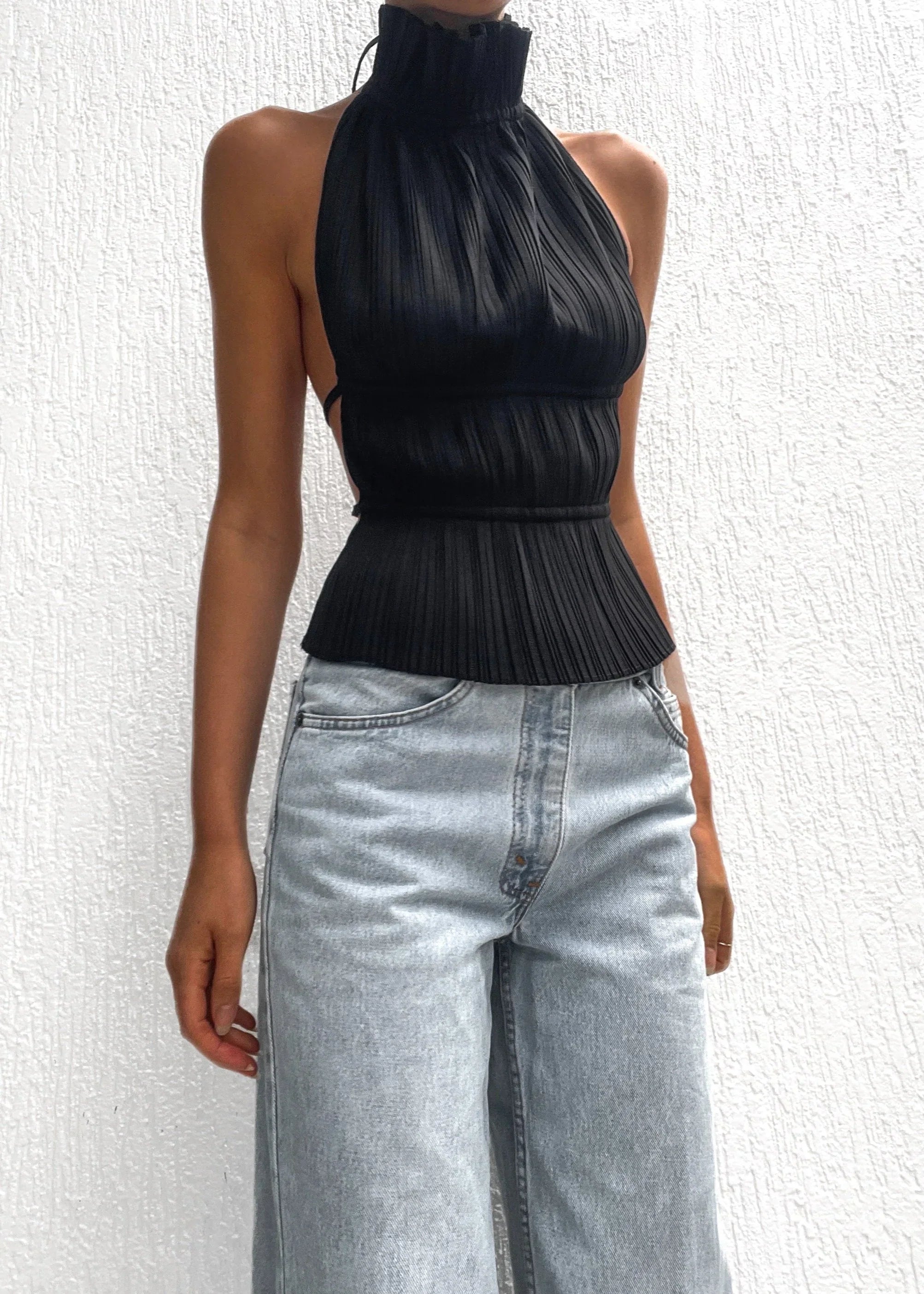 Lauren | Backless Pleated Top