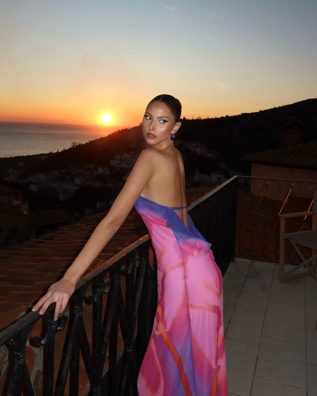 Eulalia | Slim Backless Printed Maxi Dress